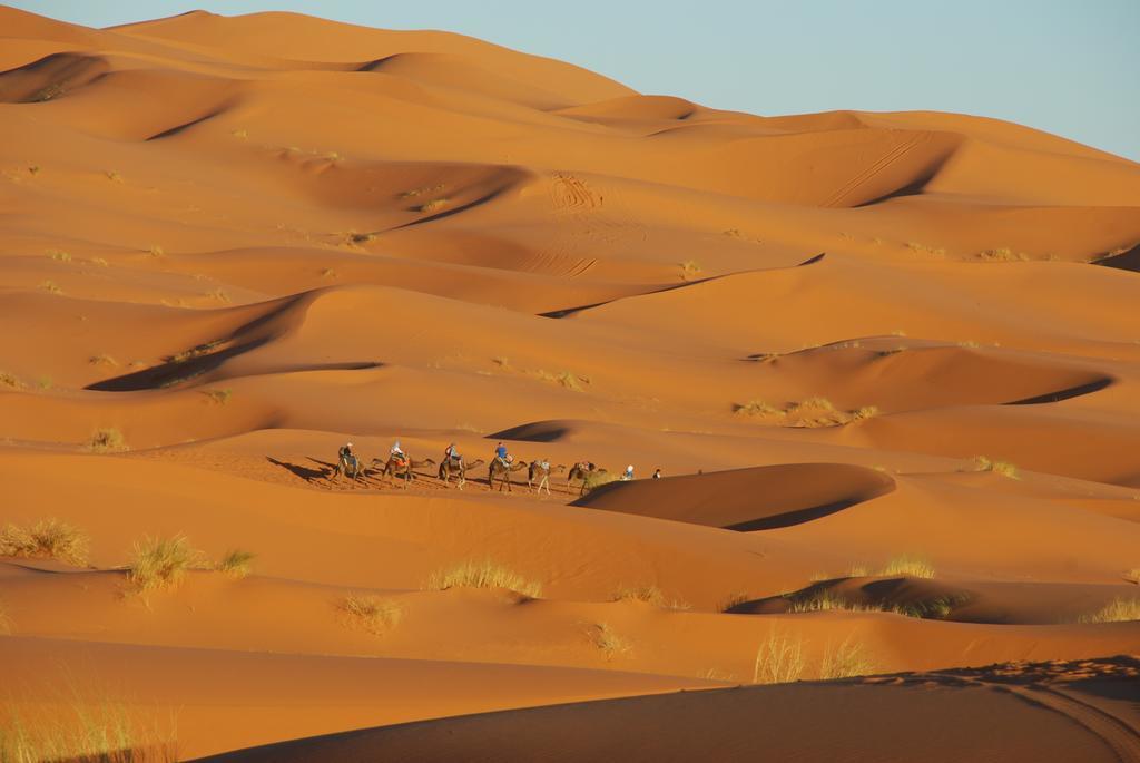 Riad Merzouga Exterior foto